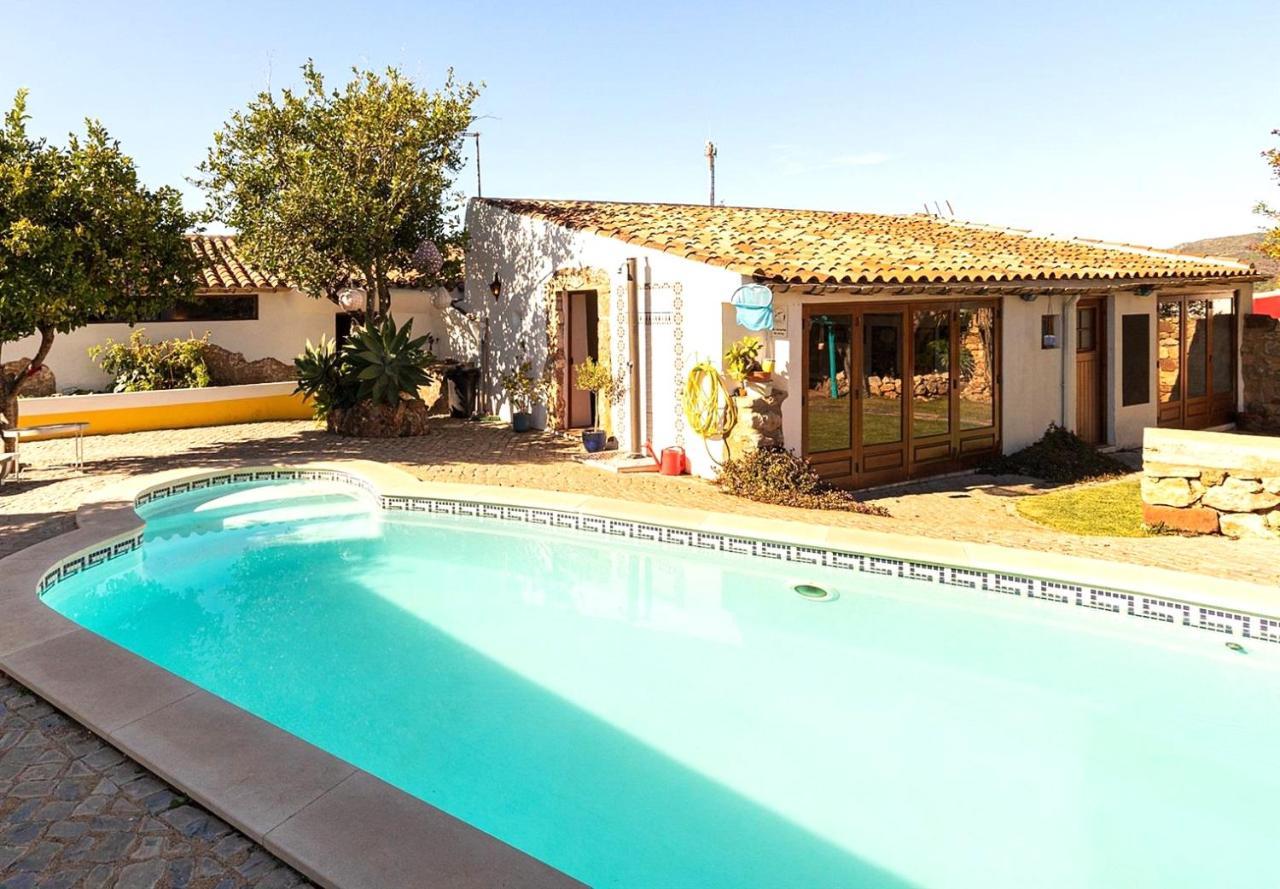 Casa Do Torreao Bed & Breakfast Salir Exterior photo